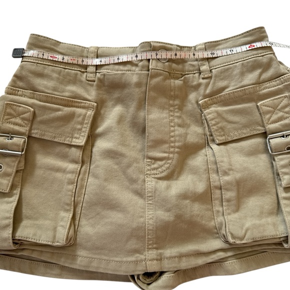 We The Free Cargo Utility Shorts Khaki Size 25 High Rise Military Style - Picture 10 of 11